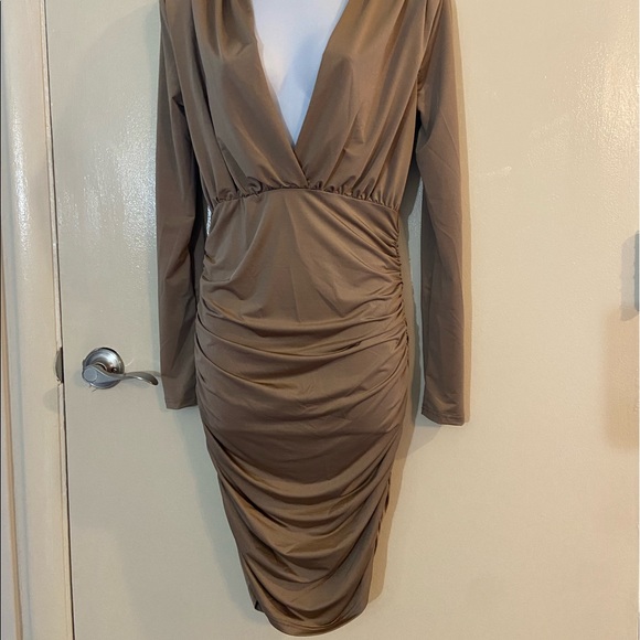 Shein Tan shiny long sleeve dress. - Picture 3 of 6